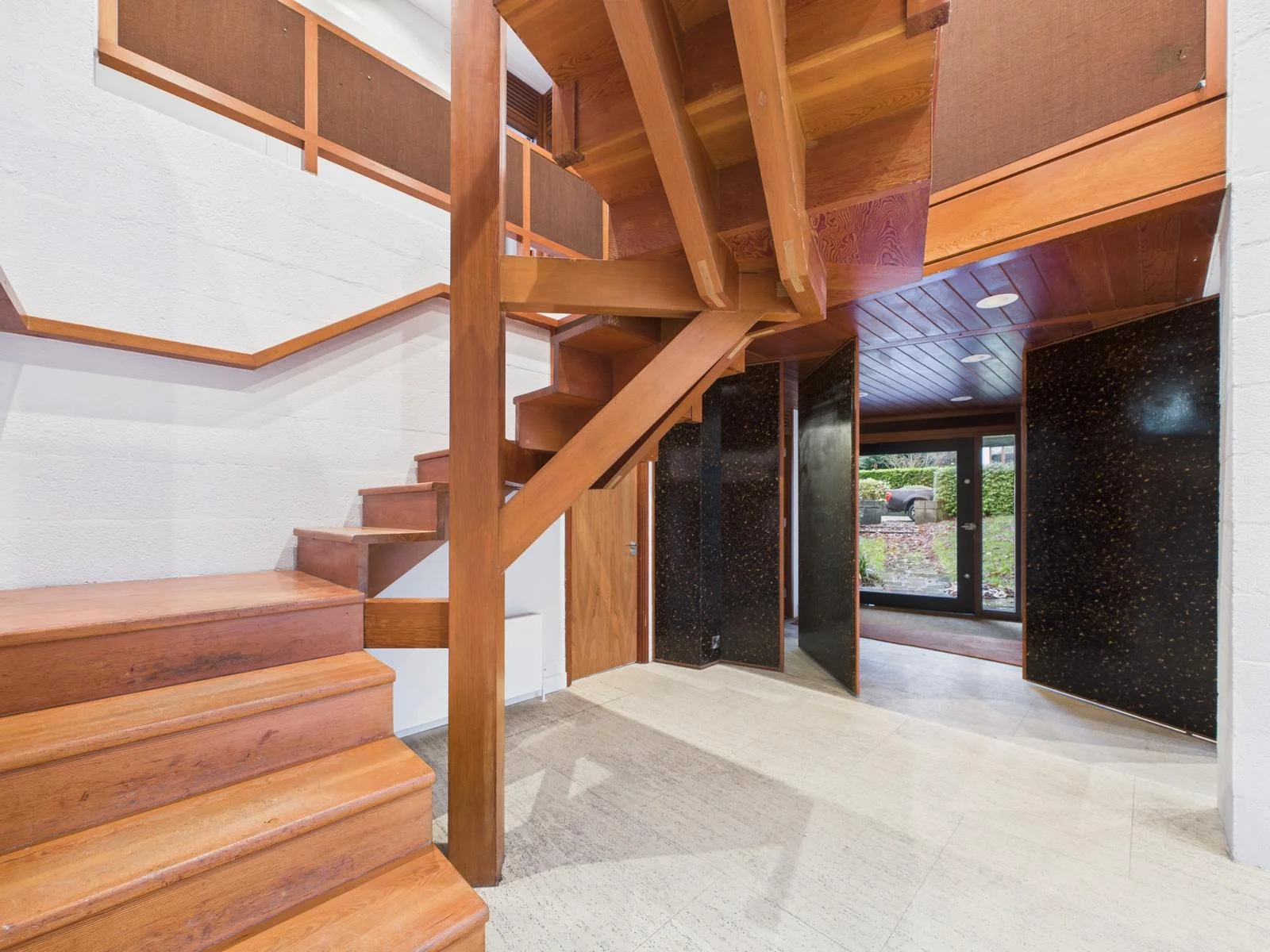 Refurbishment of 1970s residence - Belfast